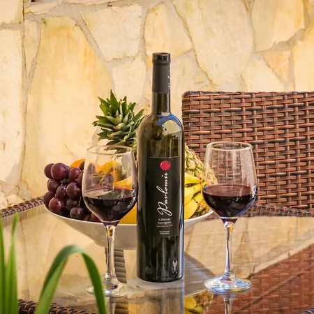 아파트 Peaceful & Sunny *