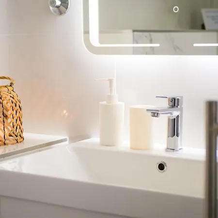 Peaceful & Sunny トロギール